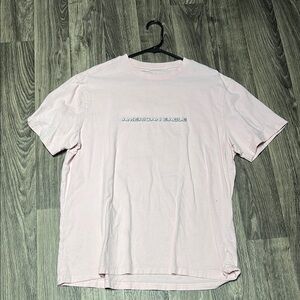 American Eagle Outfitters Men's Pink T-Shirt